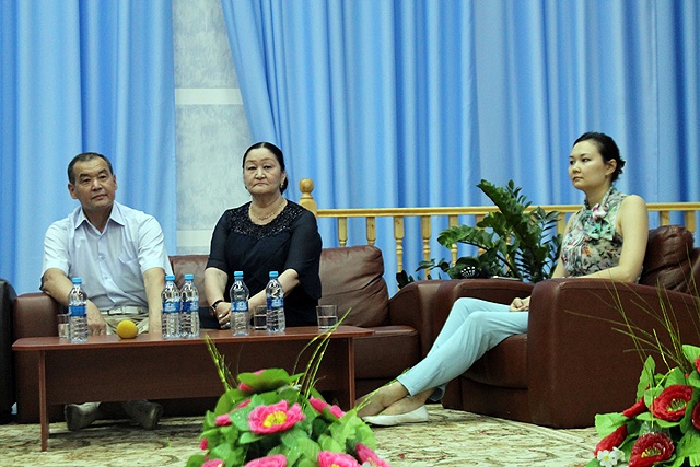 Оңтүстіктің мақтаныштары Назарбаев мектепт ерінің оқушыларымен кездесті 